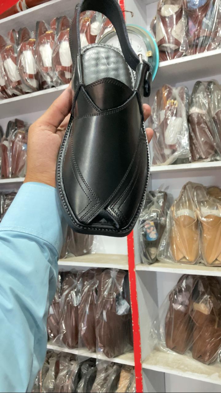 Rs. 3999